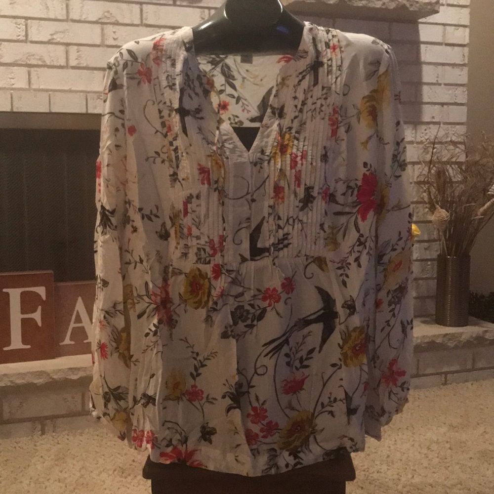 Old Navy shirt